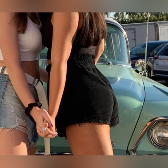 VICI Etophe studio paper bag, high waisted corduroy shorts w/pockets small. - Picture 6 of 15